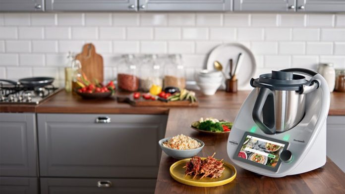 Healthy Eating Made Easy: Kitchen Tools and Appliances for Nutritious Meals