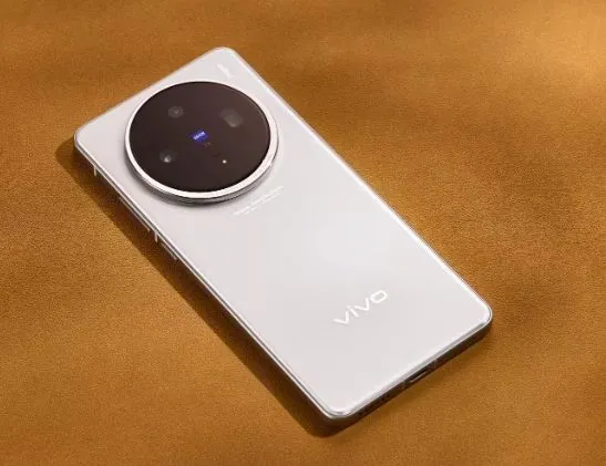 Vivo X200s