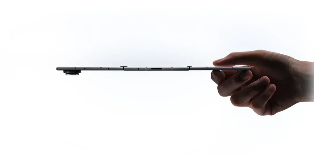 Samsung Galaxy Z TriFold Slimness